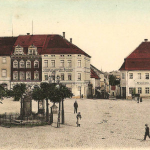 Bild Markt mit Friedrich-August-Denkmal um 1900